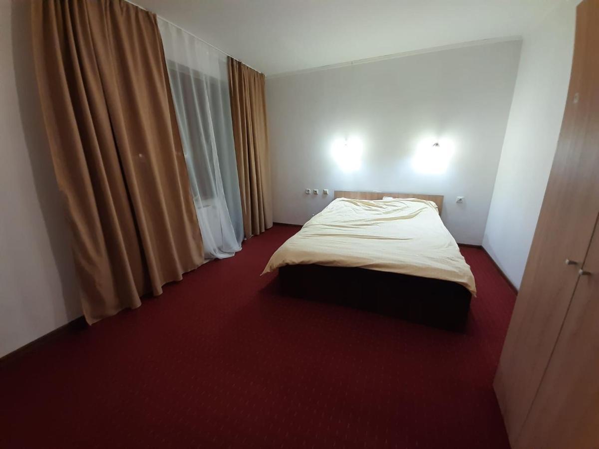 Pensiunea Montan Din Bran,Sat Simon Spa Indoor برانْ المظهر الخارجي الصورة