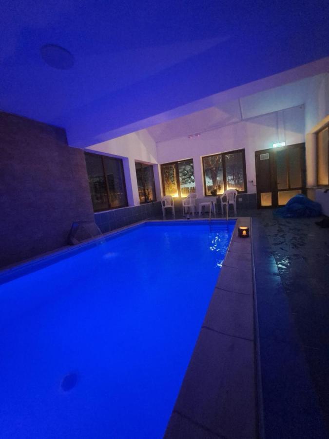 Pensiunea Montan Din Bran,Sat Simon Spa Indoor برانْ المظهر الخارجي الصورة