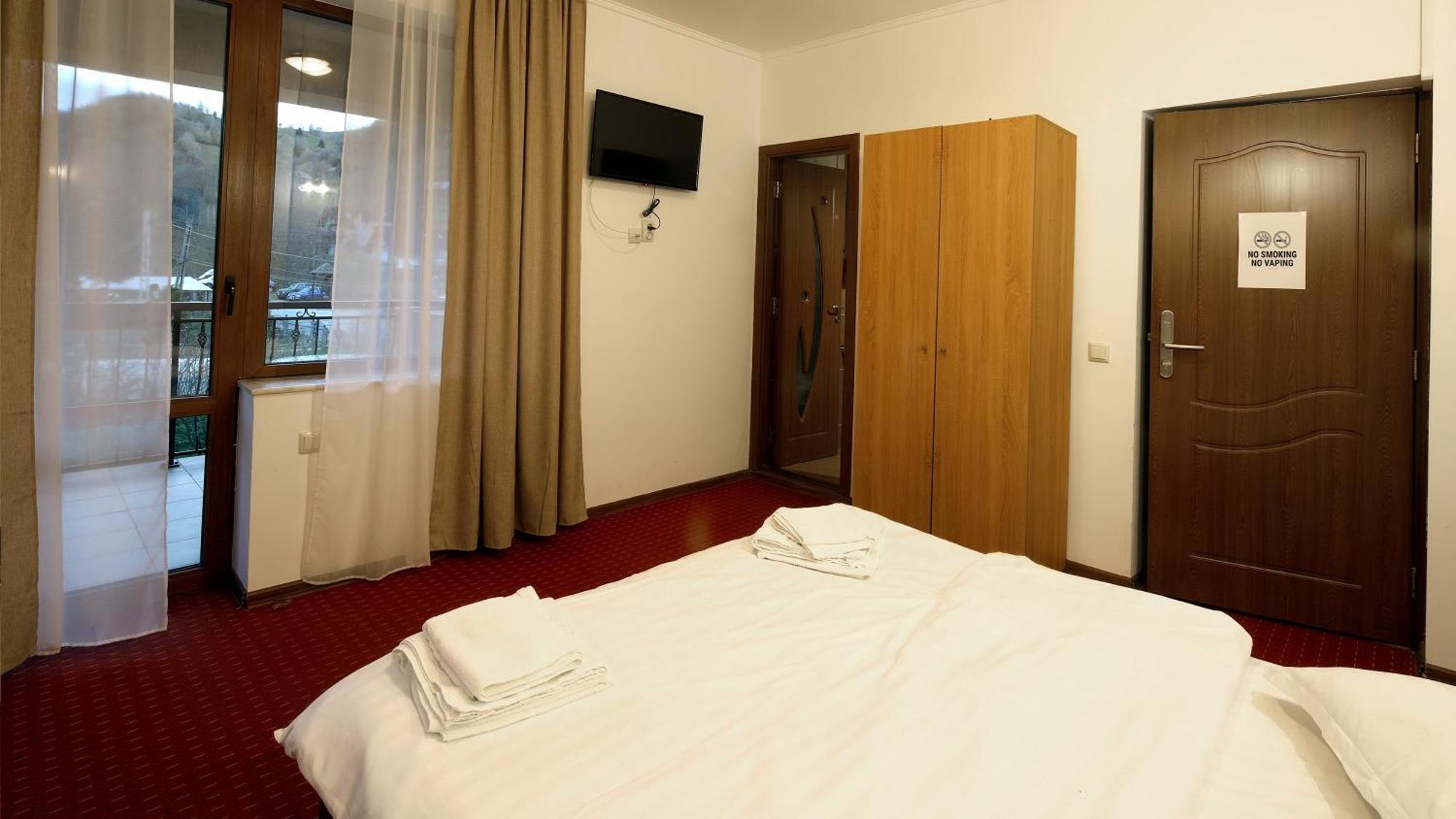 Pensiunea Montan Din Bran,Sat Simon Spa Indoor برانْ المظهر الخارجي الصورة