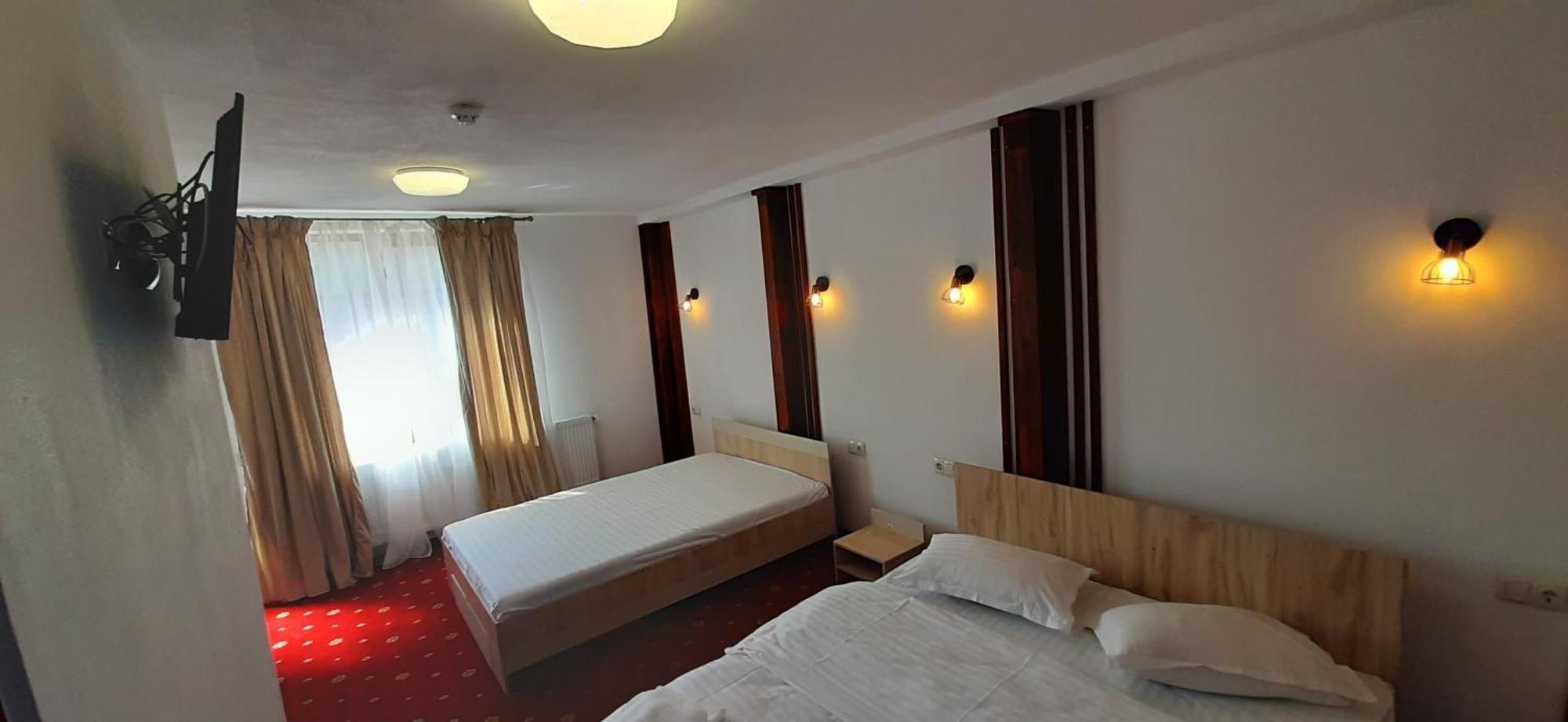 Pensiunea Montan Din Bran,Sat Simon Spa Indoor برانْ المظهر الخارجي الصورة