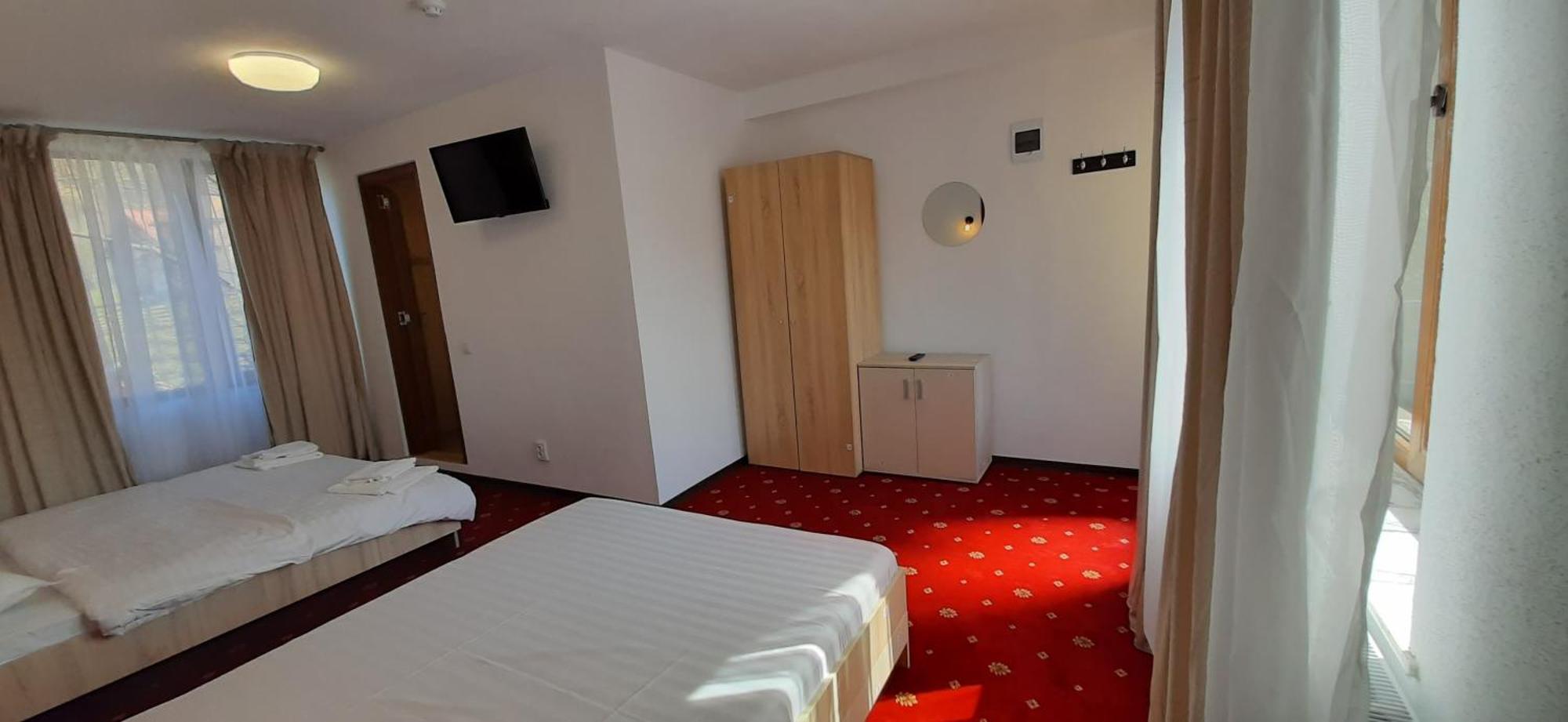 Pensiunea Montan Din Bran,Sat Simon Spa Indoor برانْ المظهر الخارجي الصورة